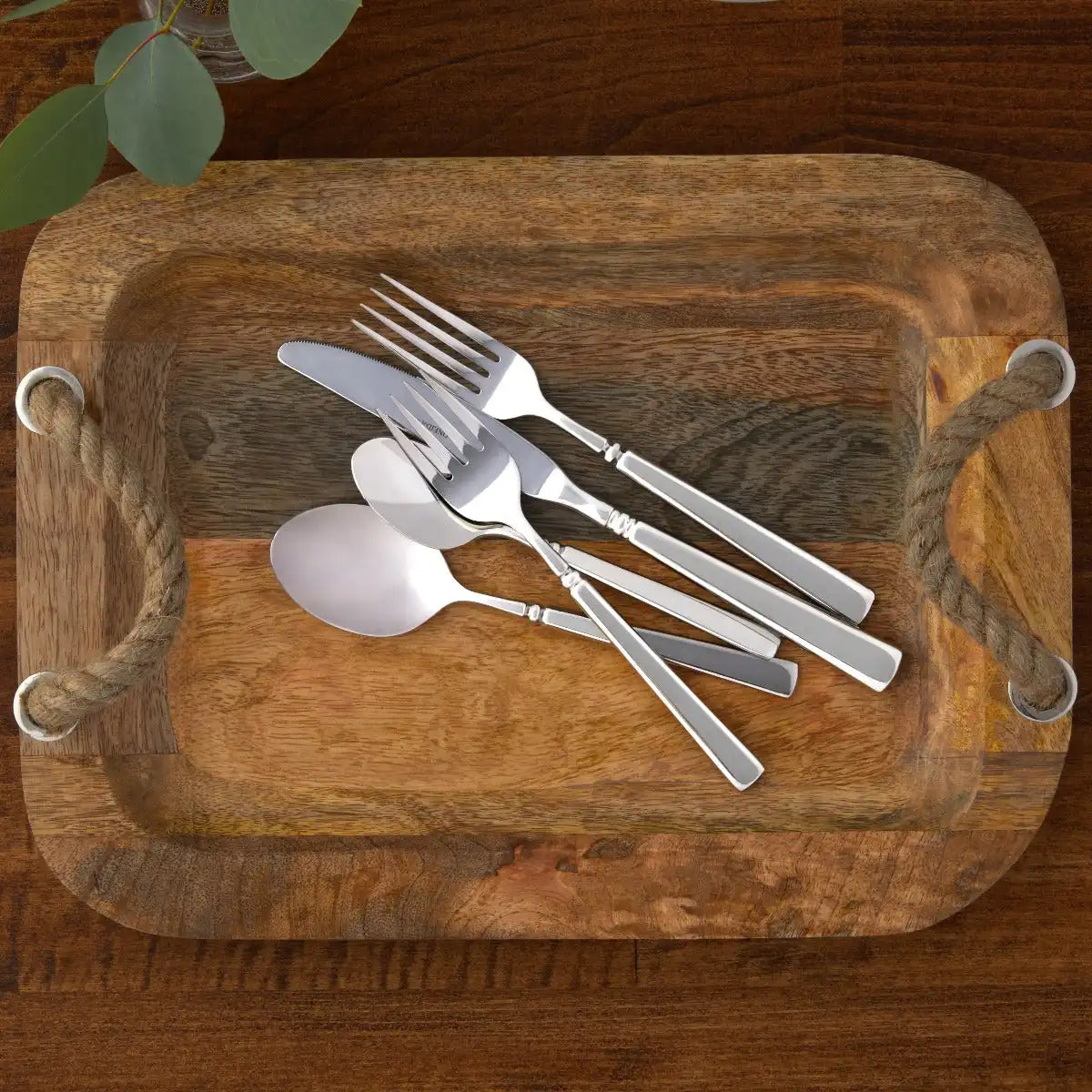 Easton Satin 20-Piece Flatware Set