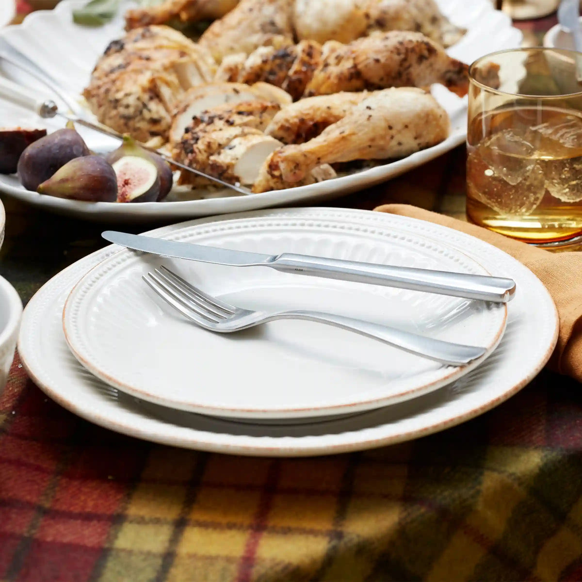 French Perle Scallop Vintage 65-Piece Flatware Set