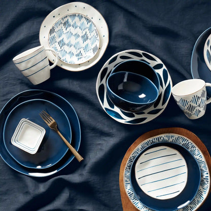 Bay Colors Blue Accent Plates, Set of 4