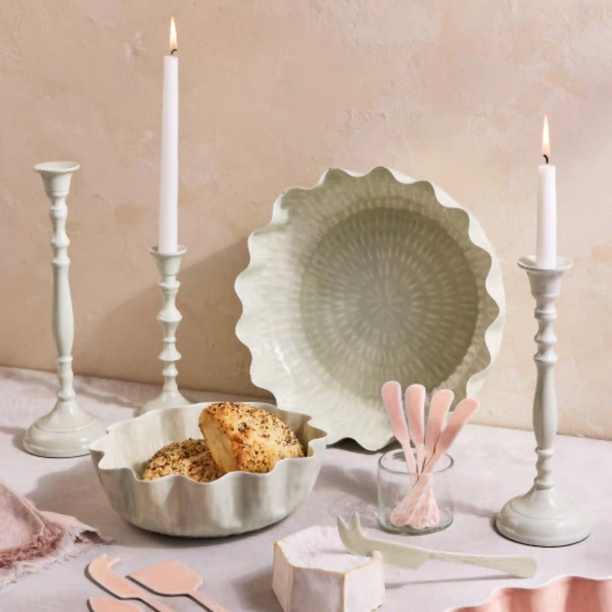Nera Light Green Medium Candle Holder