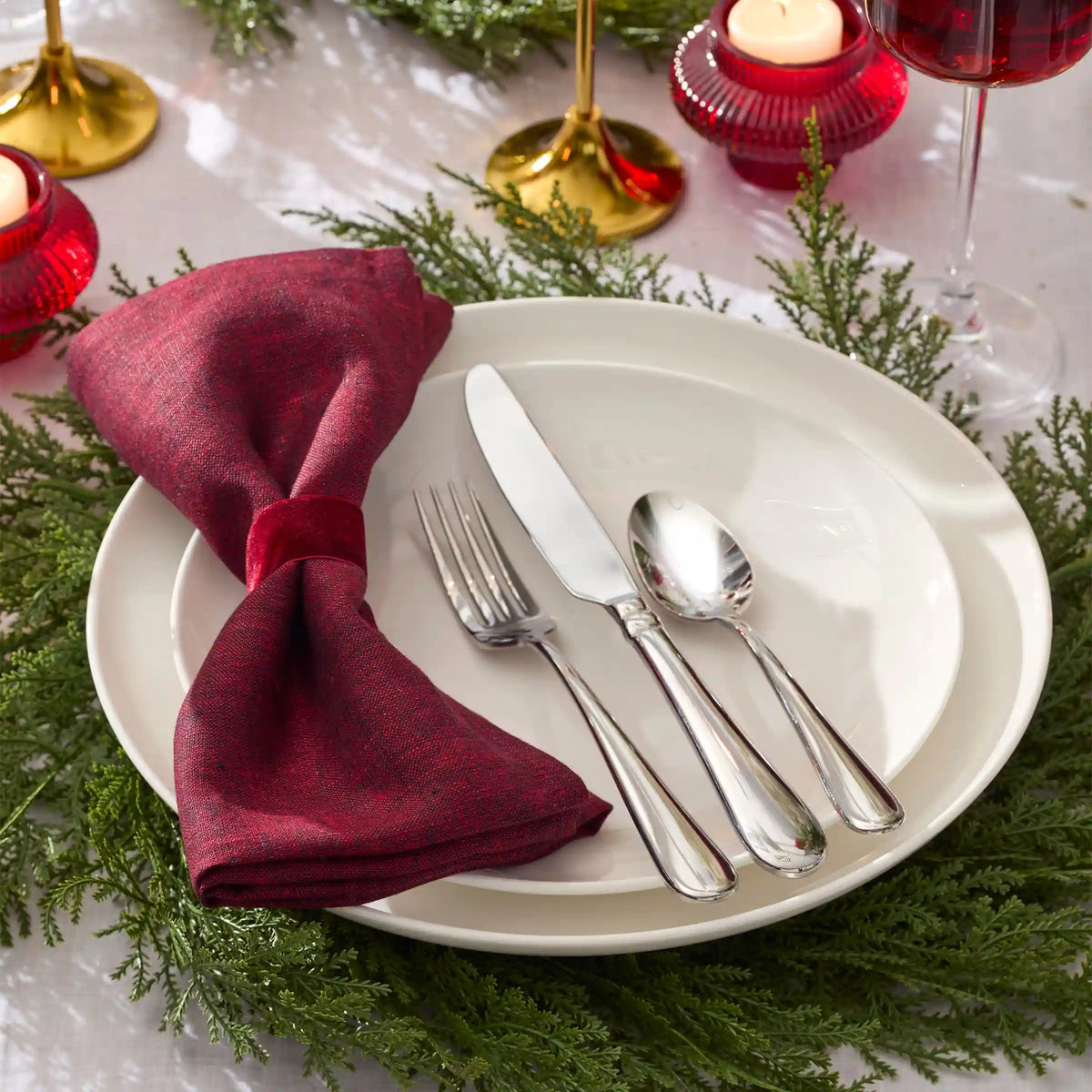 Studio 1414 24-Piece Flatware Set