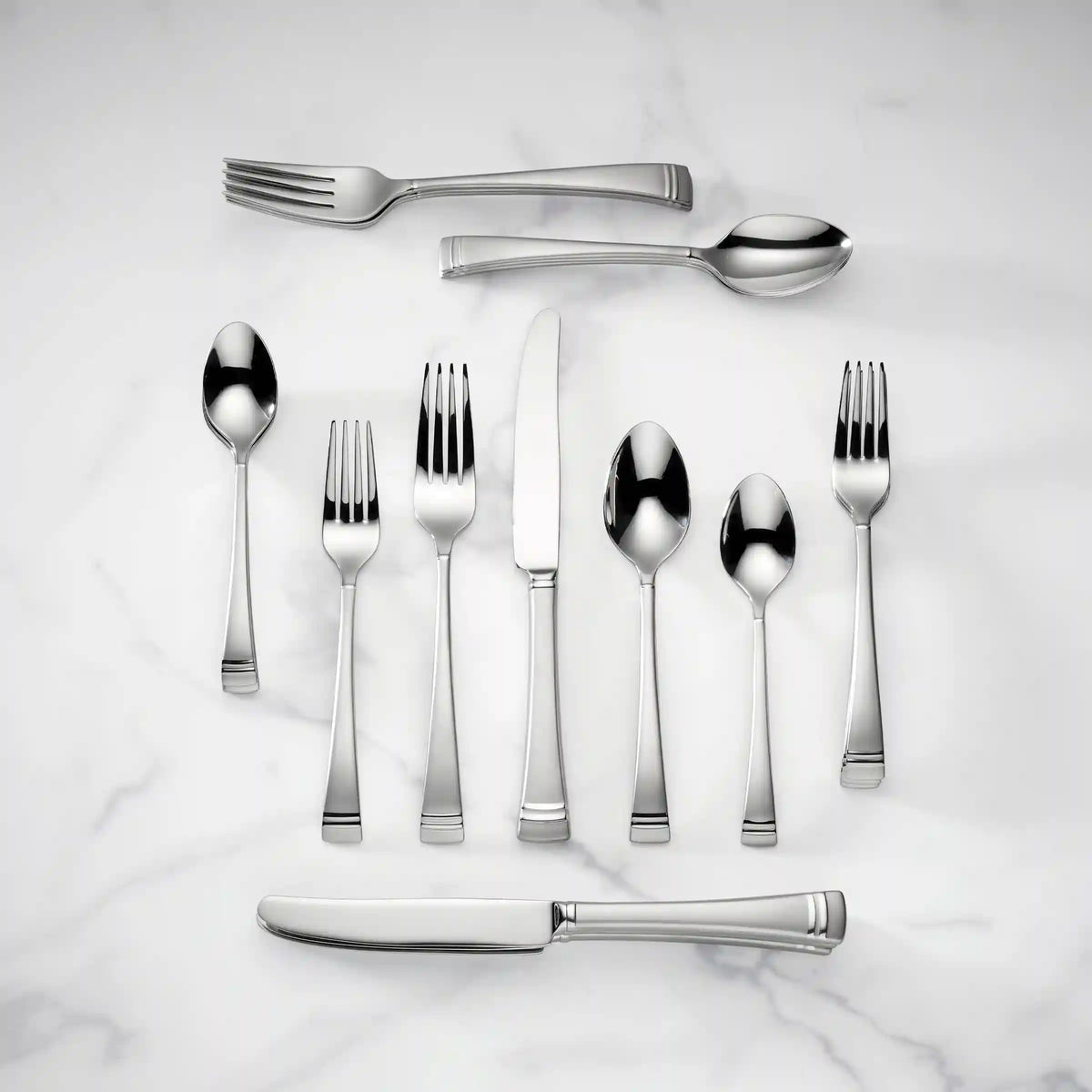 Federal Platinum Frosted 20-Piece Flatware Set