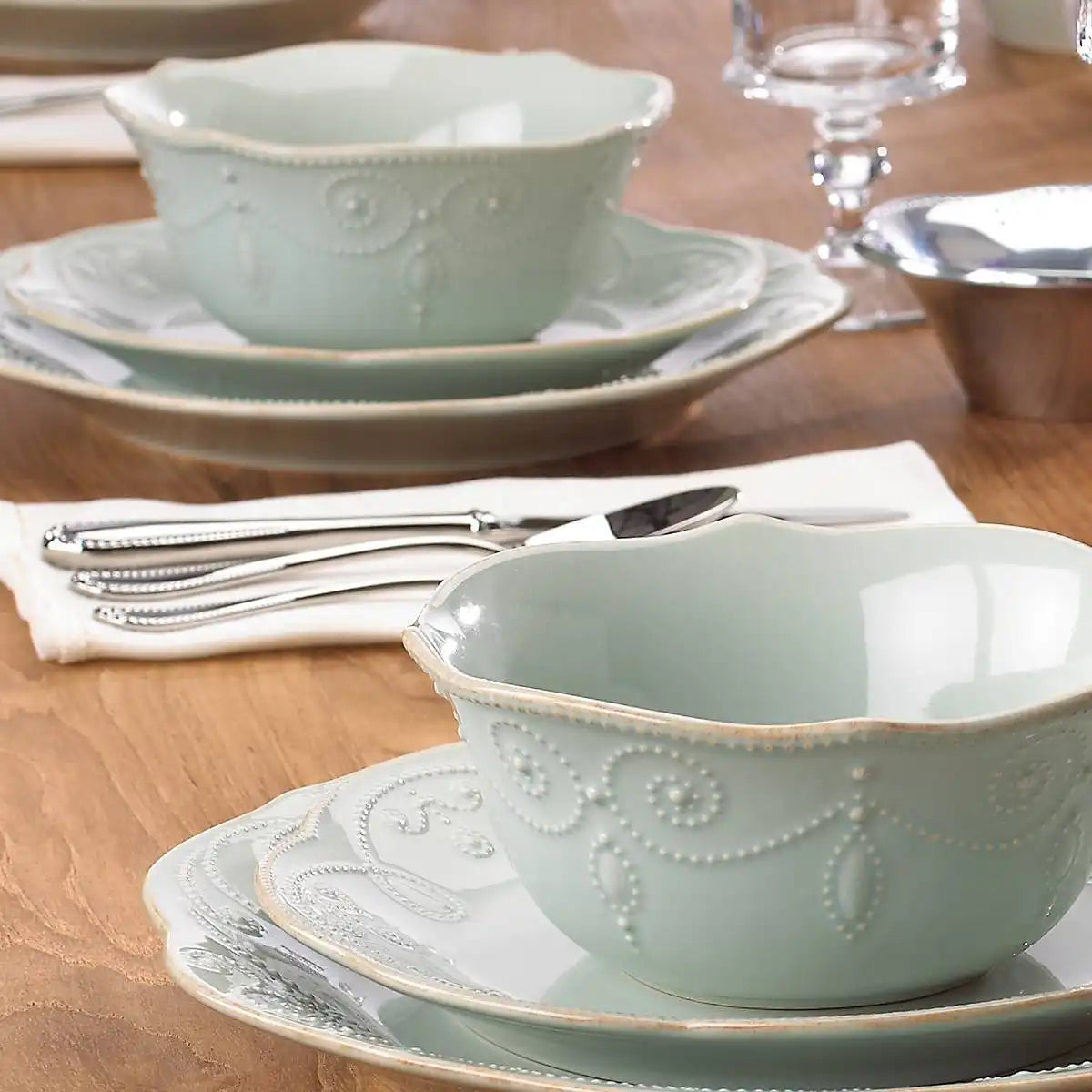 French Perle Ice Blue 4-Piece Place Setting