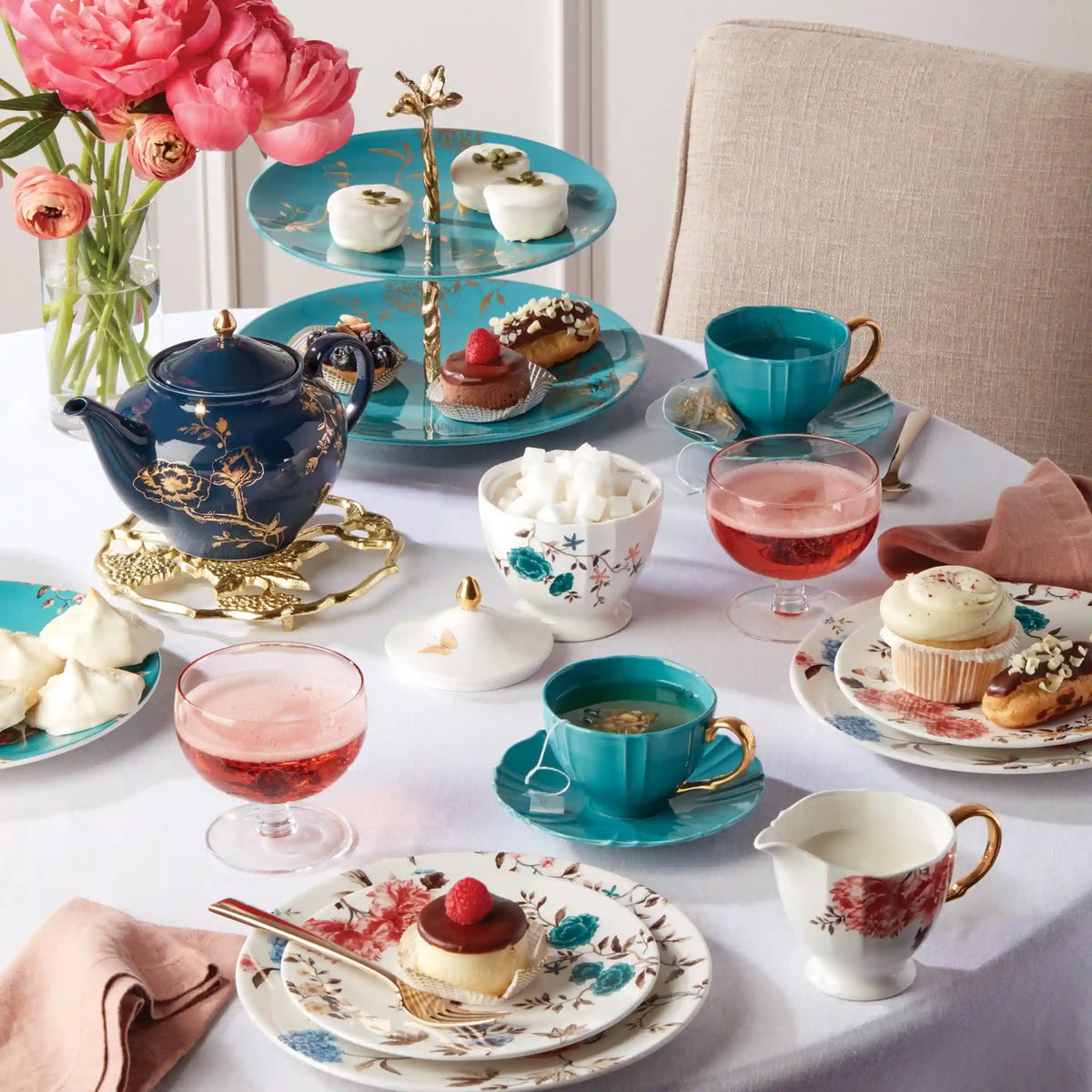 Sprig & Vine White Teacup & Saucer