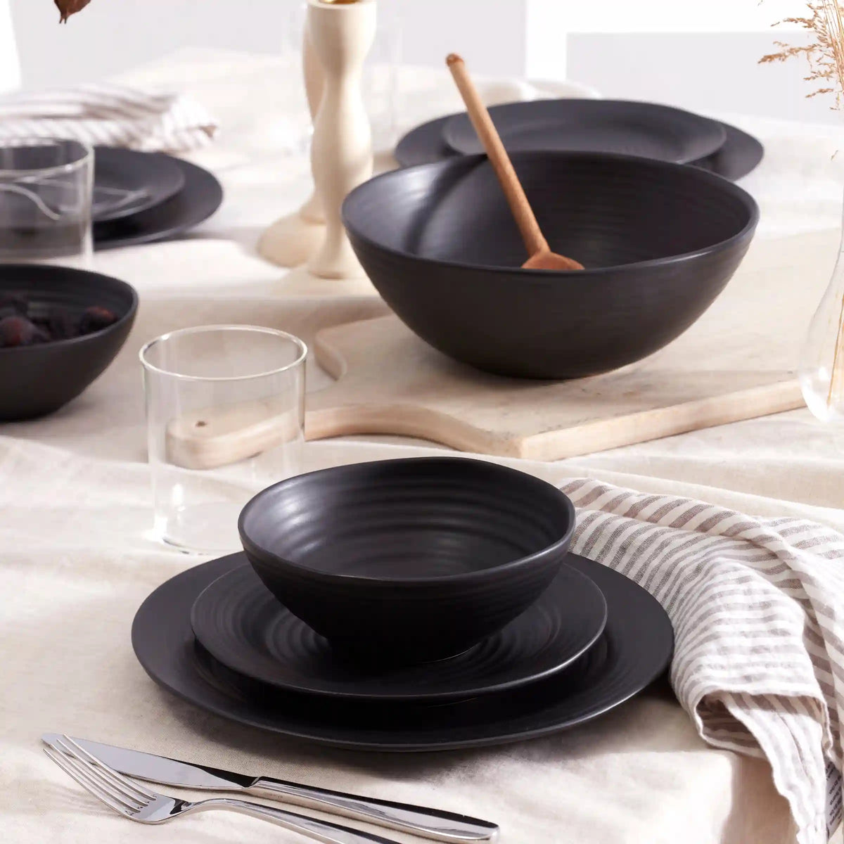 Ridge Black All-Purpose Bowl