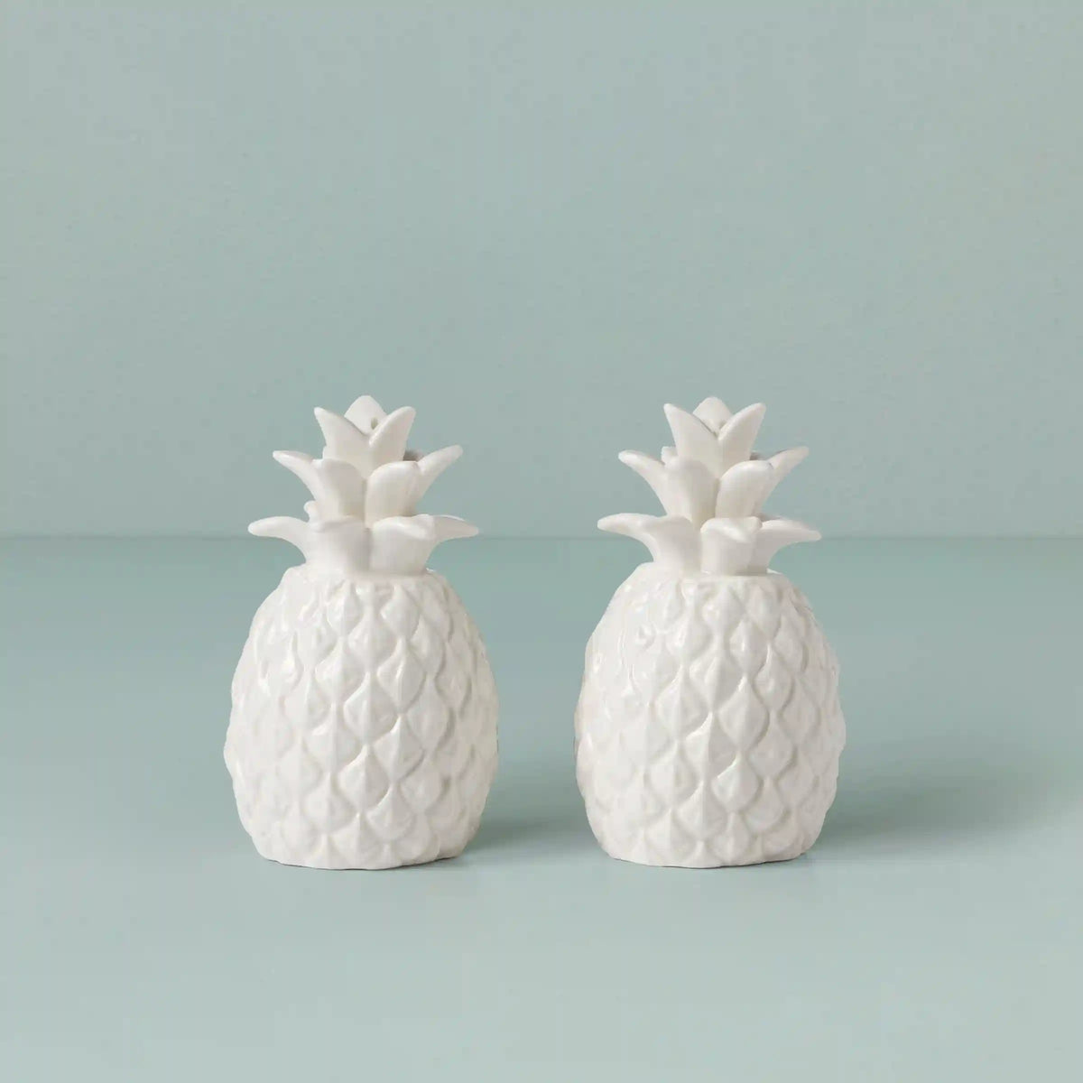 Wicker Creek Pineapple Salt & Pepper Set