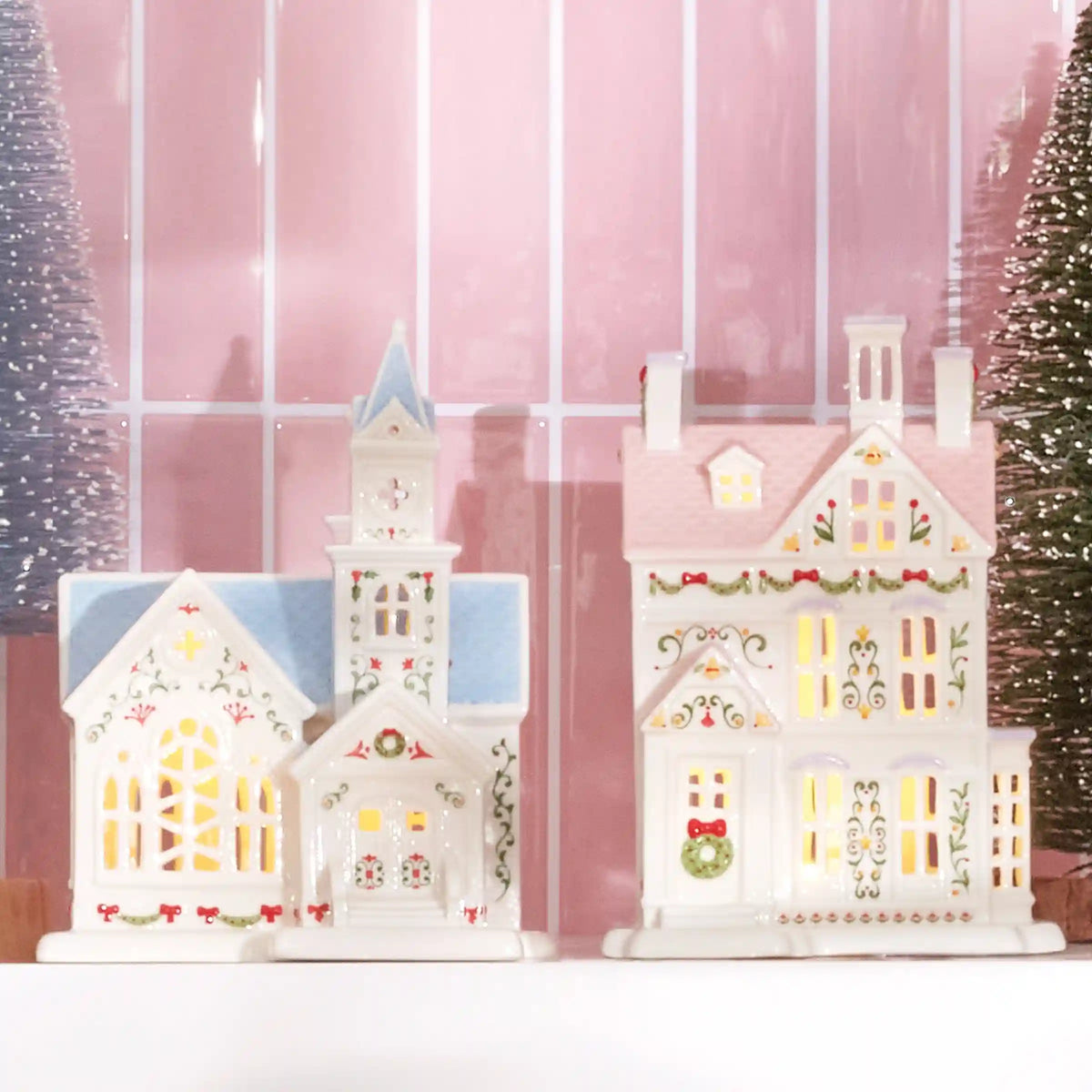 Lenox Holiday Village Lit Christmas House Figurine