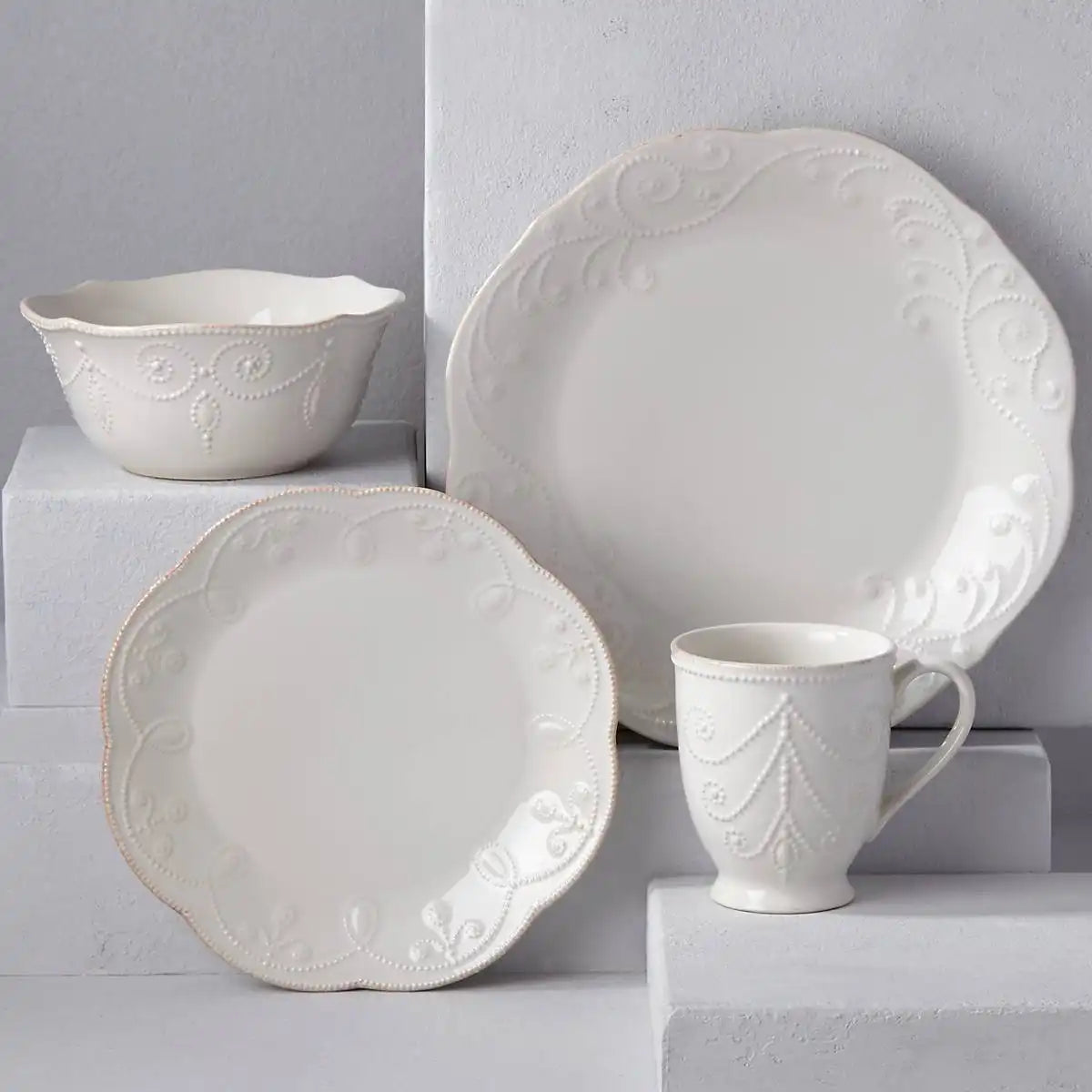 French Perle White 4-Piece Place Setting