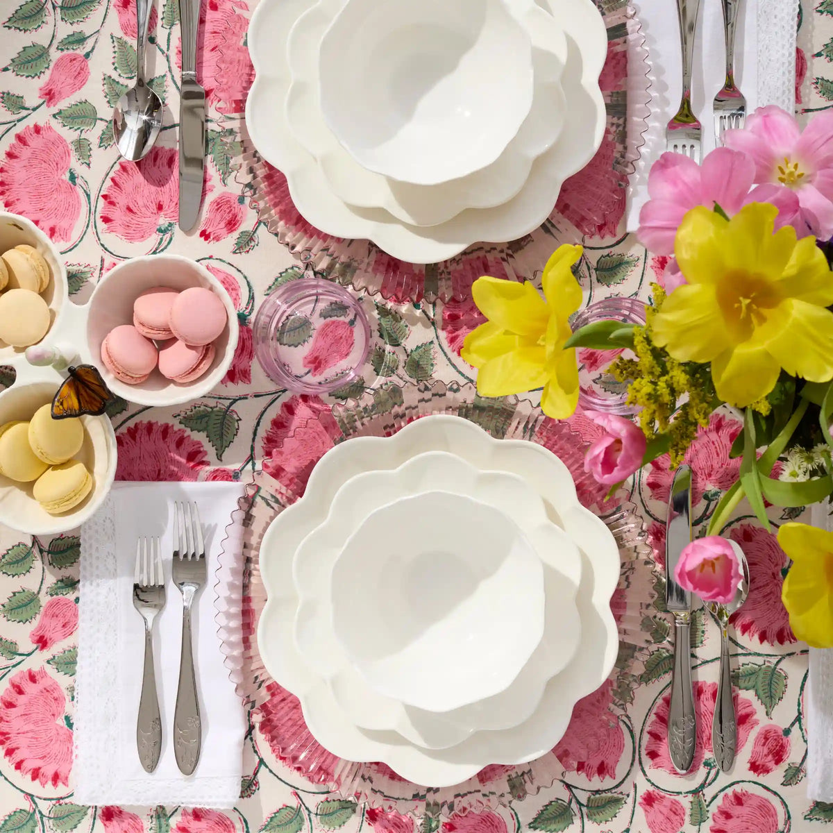 Studio 1414 Scallop Accent Plates, Set of 6