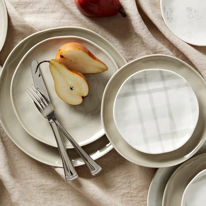 Bay Colors Grey Dinner Plates, Set of 4