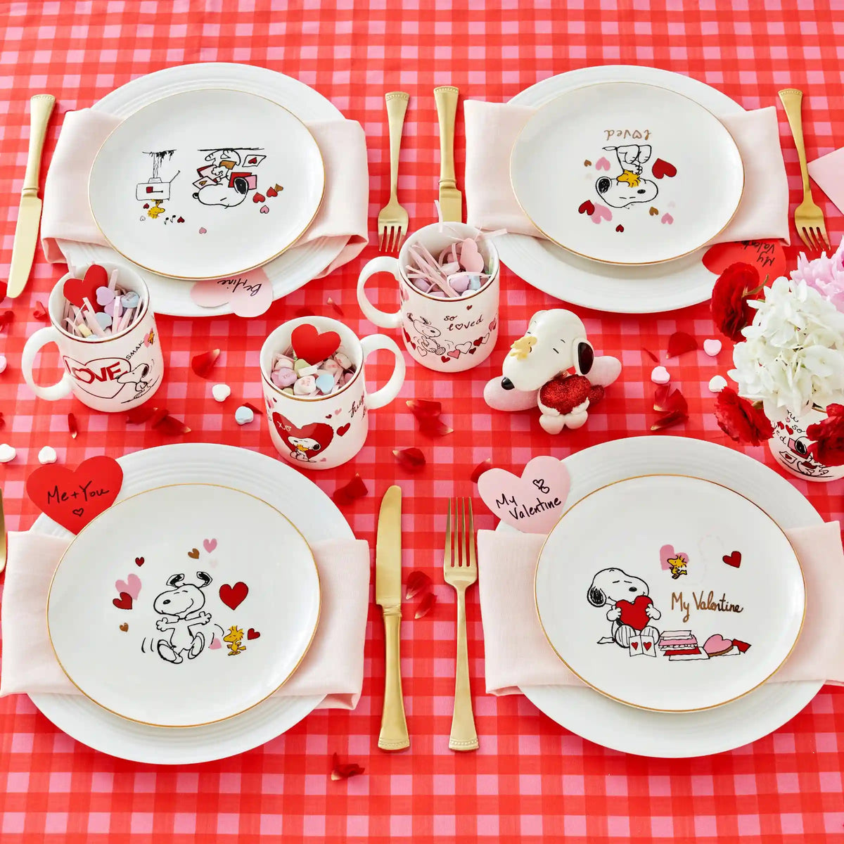 Snoopy Valentine's Day Accent Plates, Set of 4