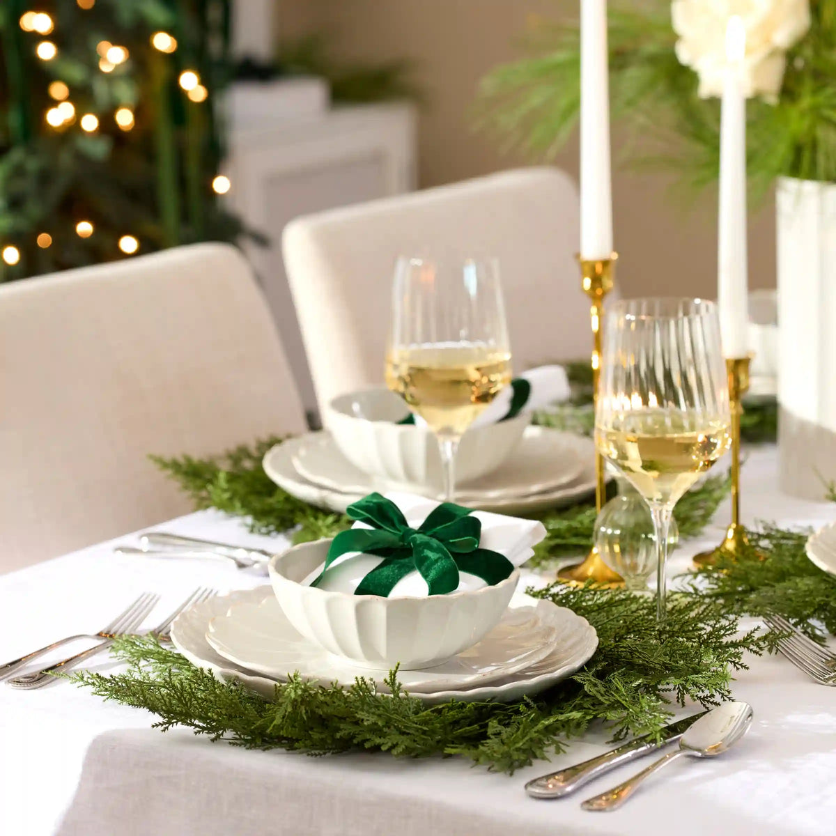 French Perle Scallop White All-Purpose Bowls, Set of 4