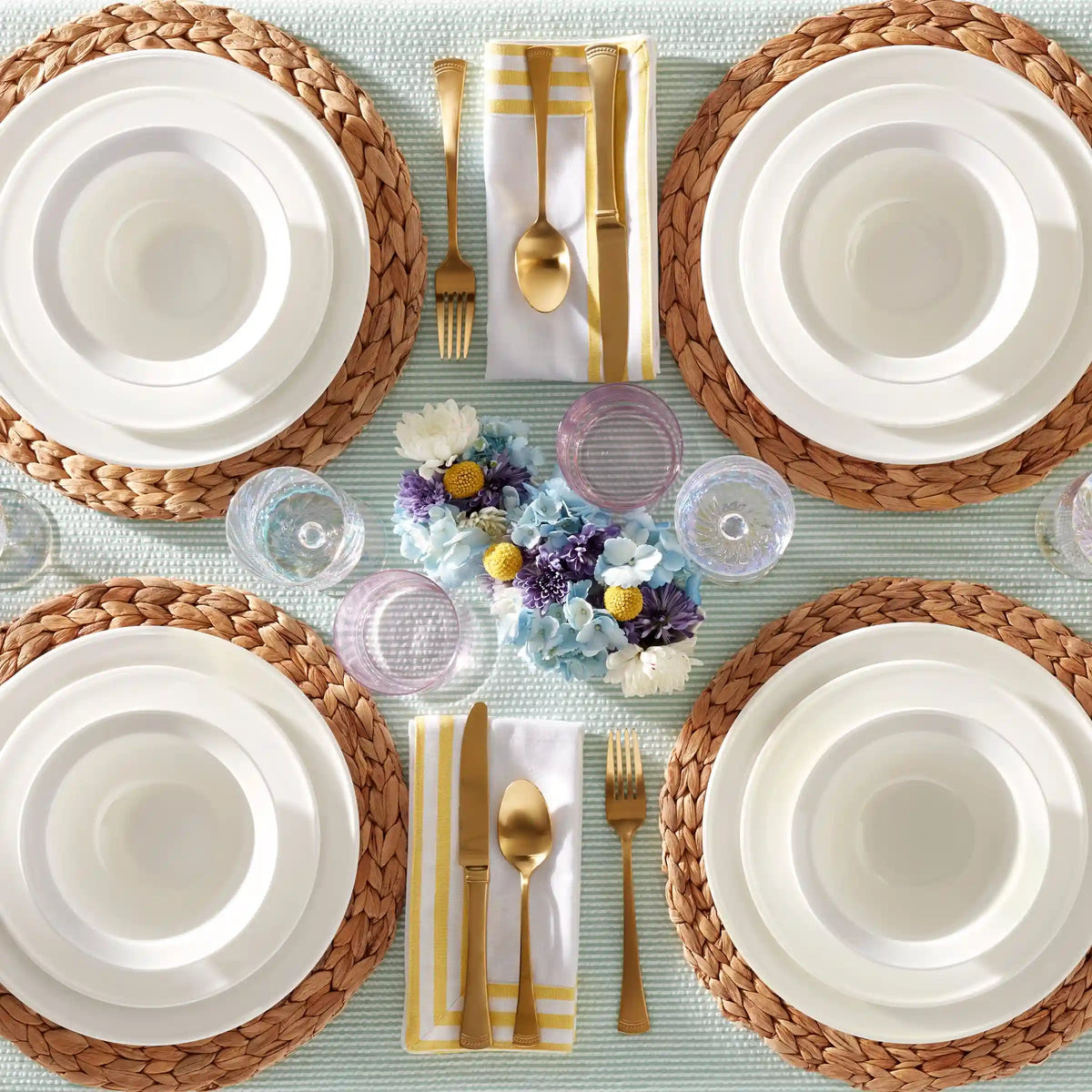 Studio 1414 Rimmed 16-Piece Dinnerware Set