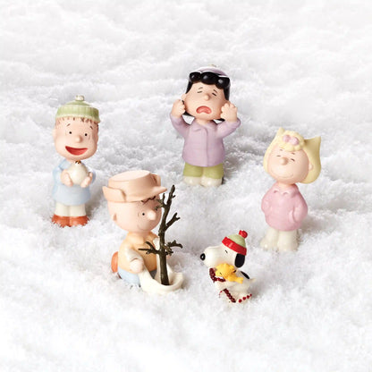Peanuts "A Charlie Brown Christmas" 5-Piece Figurine Set