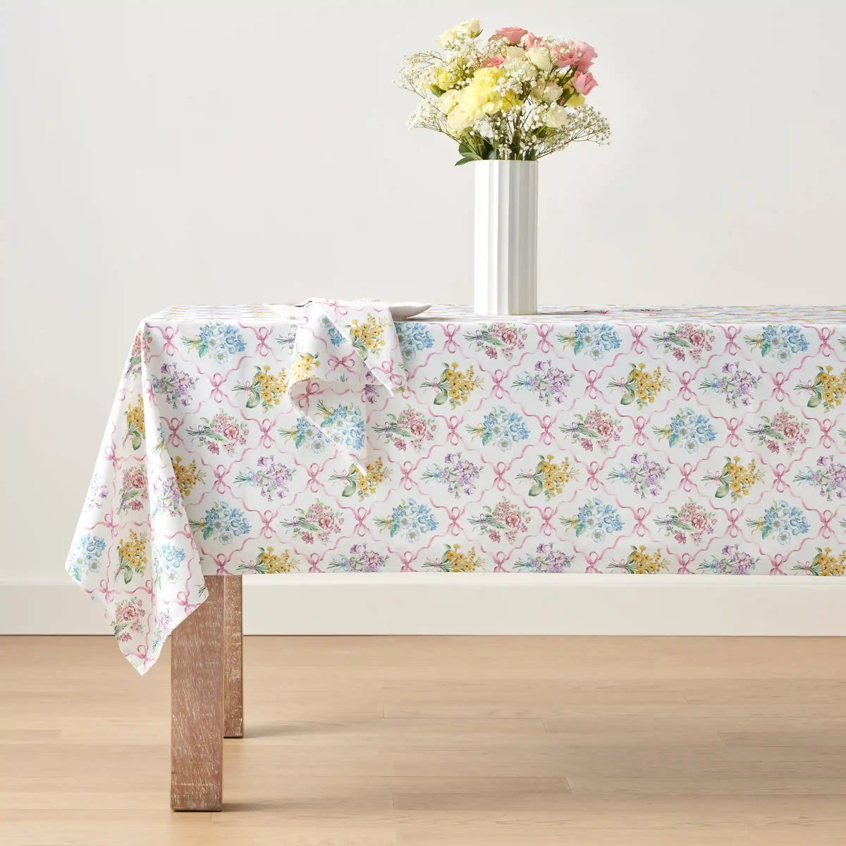 Bouquet Ribbon 60x84 Tablecloth