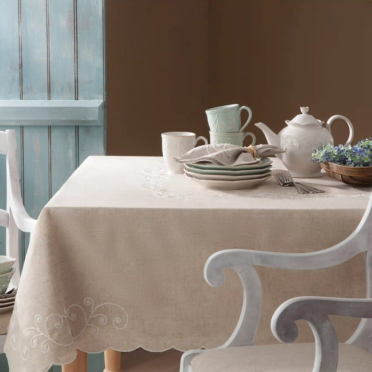 French Perle Linen 60x102 Tablecloth