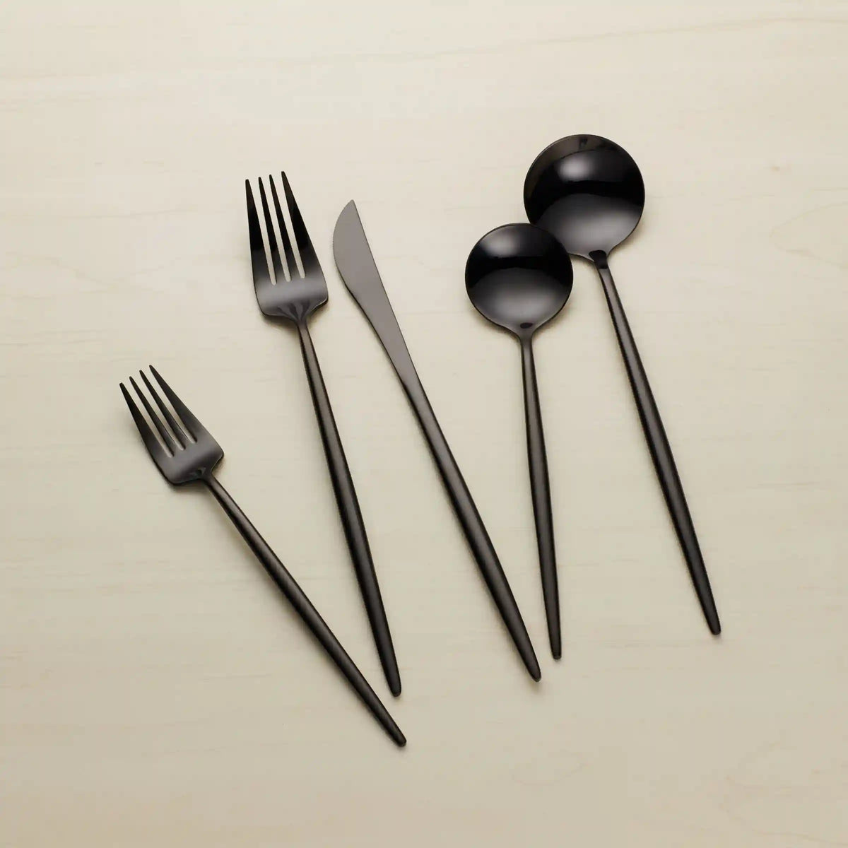 Zephyr Black Mirror 45-Piece Flatware Set
