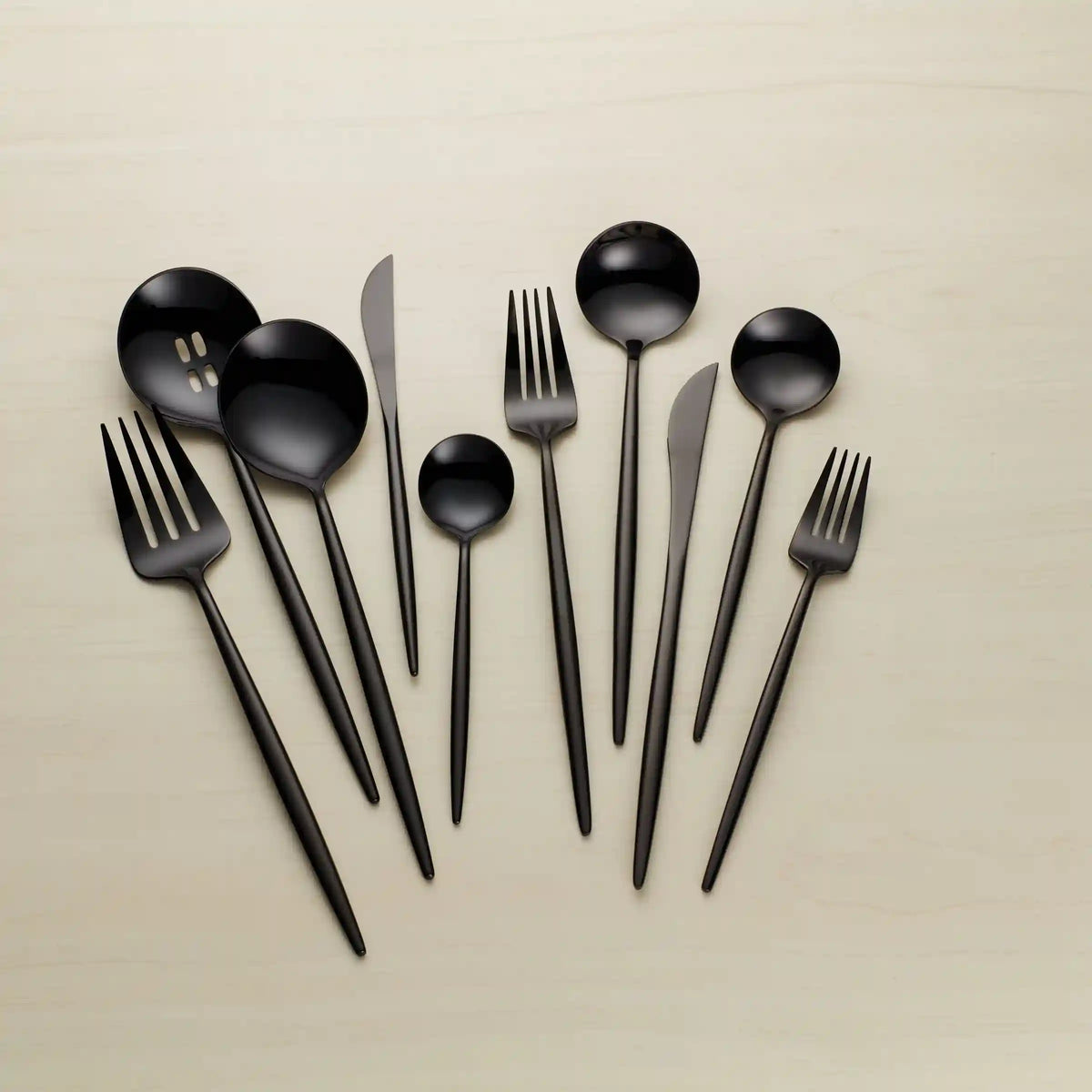 Zephyr Black Mirror 45-Piece Flatware Set