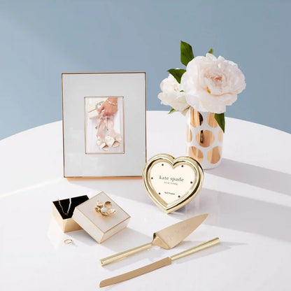 Make It Pop White 4x6 Photo Frame