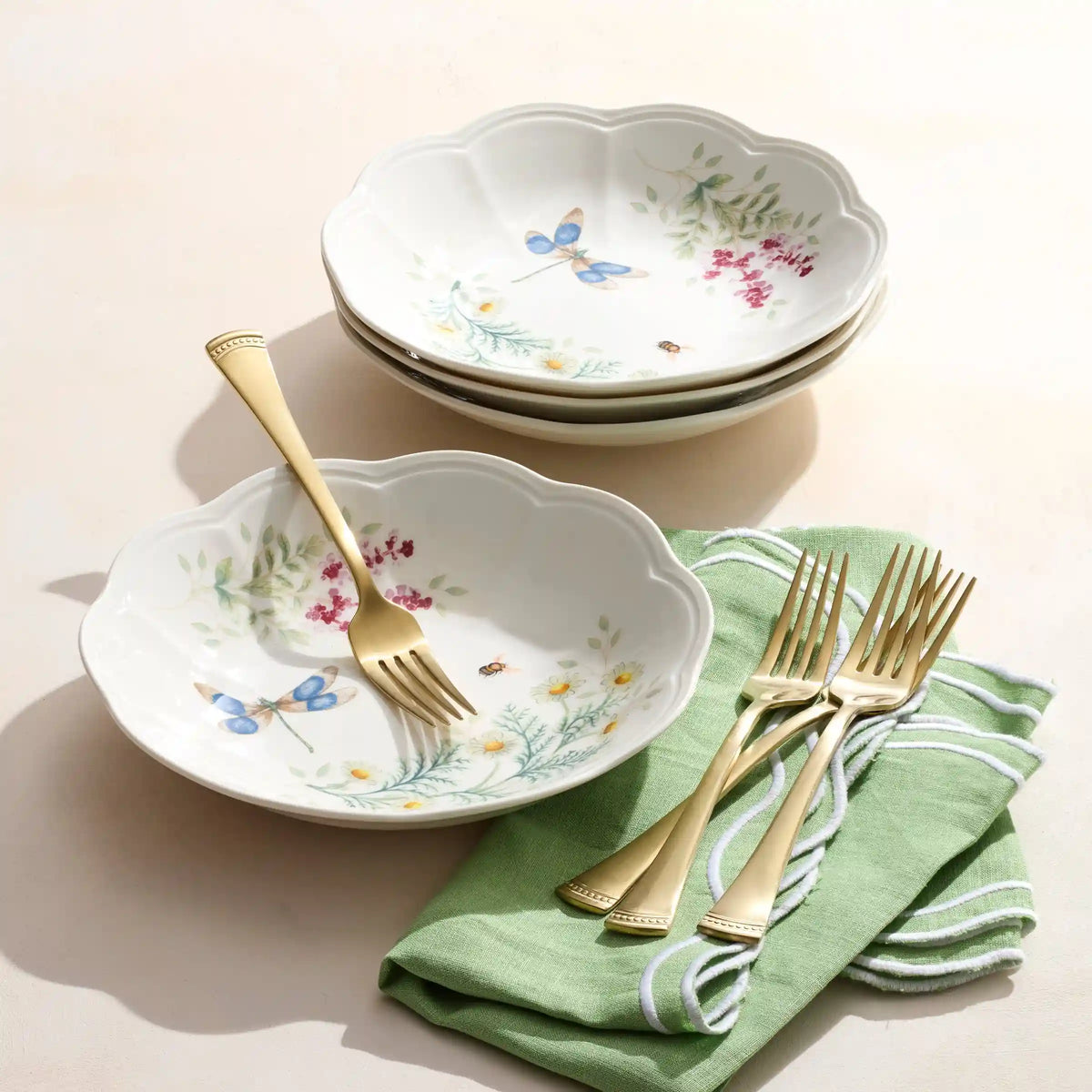 Butterfly Meadow Herbs Pasta Bowls, Set of 4